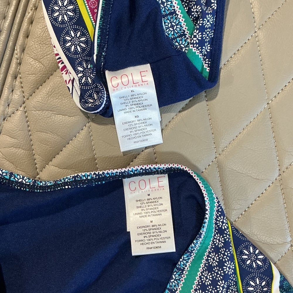 Women’s Multi-Color Printed Bikini Set - Picture 3 of 3